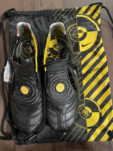 Nike Total90 Laser II K-leather Soccer Cleats