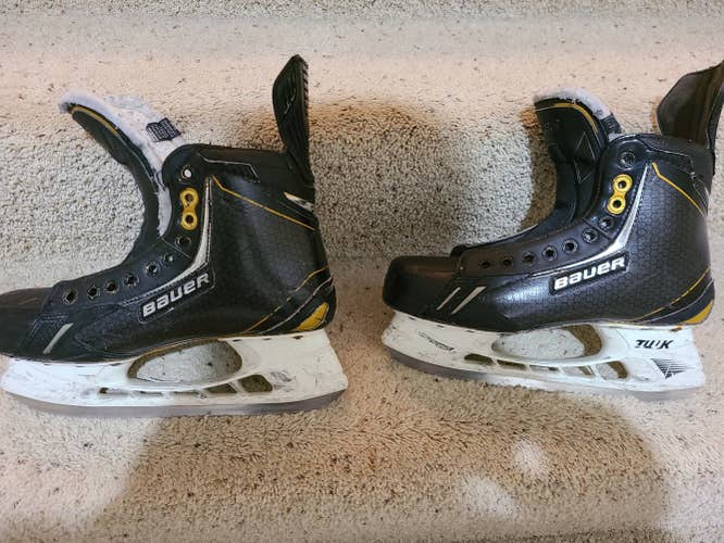 Senior Used Bauer Supreme One.9 Hockey Skates Size 9.5
