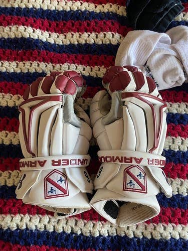 School Custom Used UA Biofit Gloves