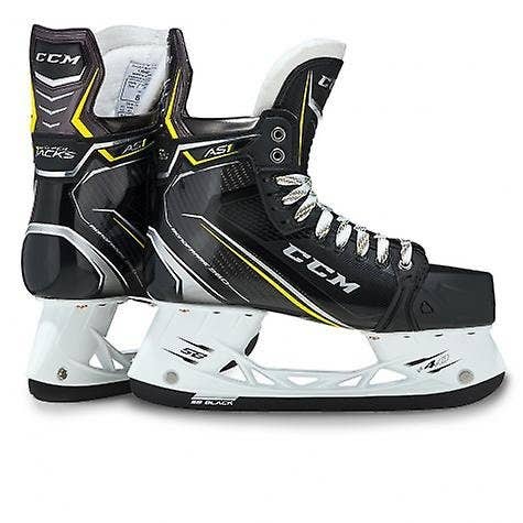 Senior CCM Regular Width Size 10 Super Tacks AS1 Hockey Skates