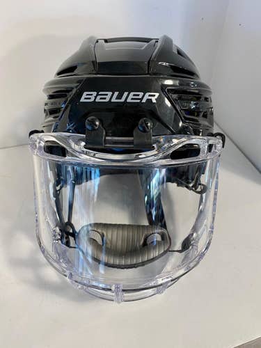 Mint Condition Bauer Re-Akt 150 Helmet with Senior Concept 3 Fish Bowl