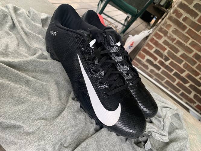 Nike Low Cut Vapor Untouchable Speed TD 3 Cleats