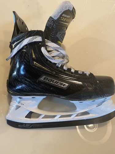 Bauer Supreme 2S Pro Hockey Skates 4d