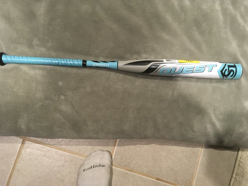 White New Kid Pitch (9YO-13YO) 2020 Louisville Slugger Alloy Bat (-12) 19 oz 31"