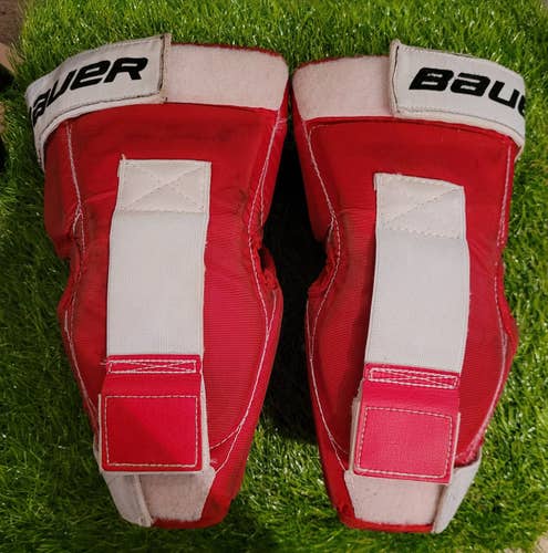 Used Bauer Generic Intermediate Knee Pads