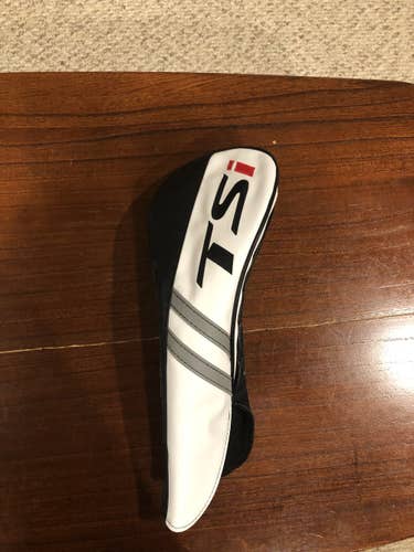 New Titleist Driver Head Cover