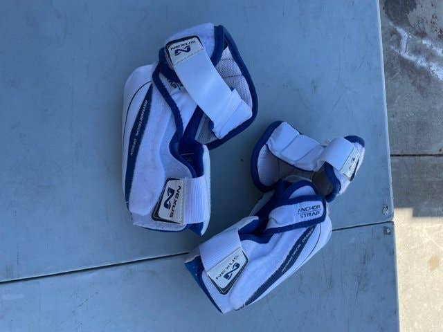 Senior Used Medium Bauer Nexus 1N Elbow Pads
