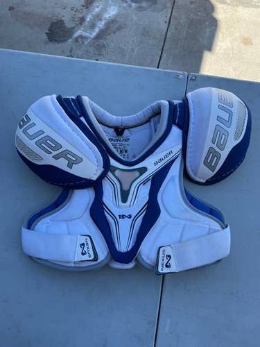 Used Senior Medium Bauer Nexus 1N Shoulder Pads