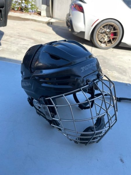 Black Used Medium Bauer Re-Akt 95 Helmet w/Cage