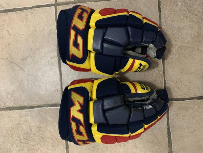 CCM 14" Pro Stock U+ Crazy Light Gloves Erie Otters