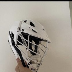 White Adult Player's Cascade S Helmet