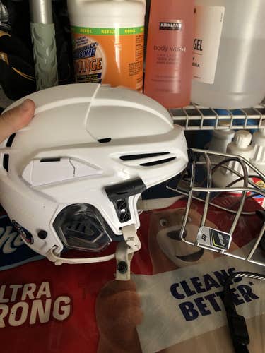 White Fatboy Box Lacrosse Helmet