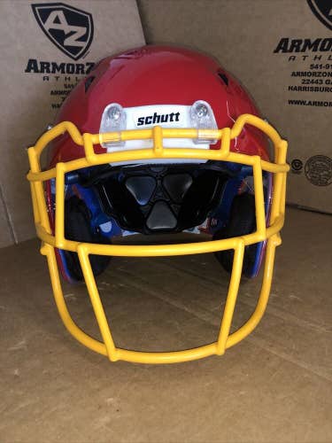USED SCHUTT Z-10 ADULT FOOTBALL HELMET - MEDIUM - HIGH GLOSS SCARLET
