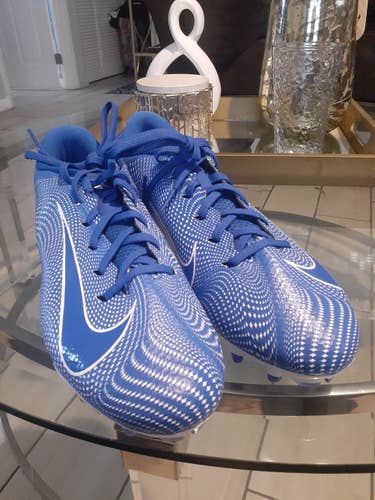 Adult New Size Men's 10.5 (W 11.5) Nike