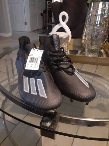 Adult New Size Men's 10.5 (W 11.5) Adidas