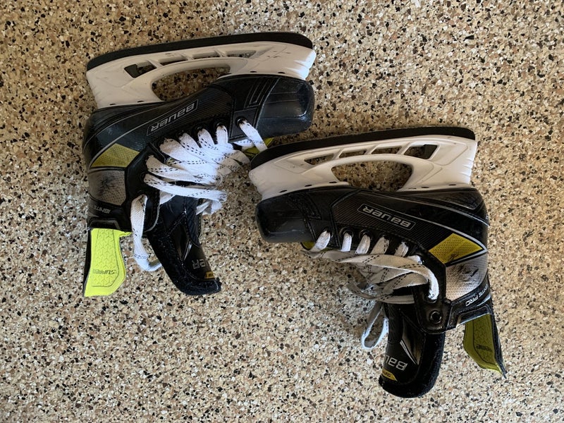 Bauer Supreme Ignite Pro Skates size 4.5 D