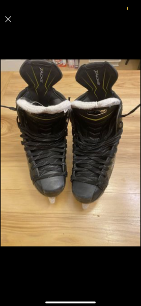 Used Senior CCM Super Tacks Hockey Skates Size 9