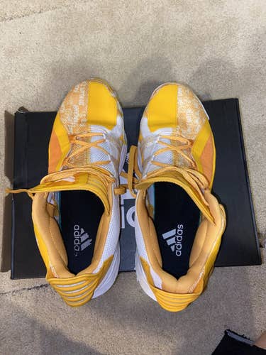 Yellow Used Size 13 (Women's 14) Adidas Shoes