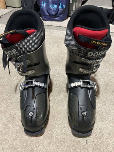 Dodge Ski Racing Boot Size 305/26.5