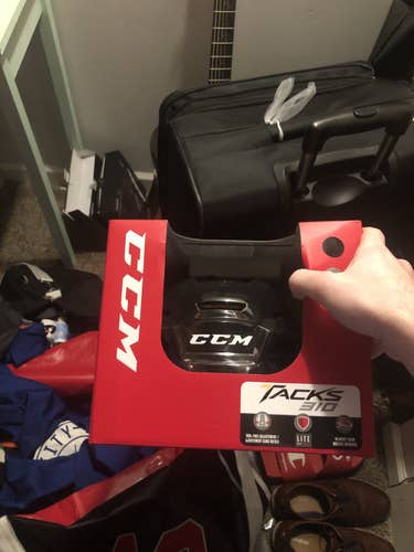 Black New Medium CCM Tacks 310 Helmet