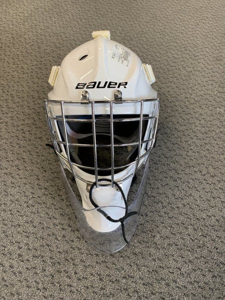 Used Bauer 930 Goal Mask S M Ice Hockey Goalie Helmets & Masks