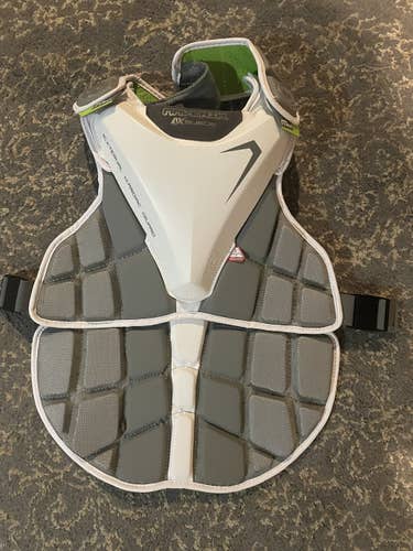 BN Maverik EKG Goalie Chest Pad