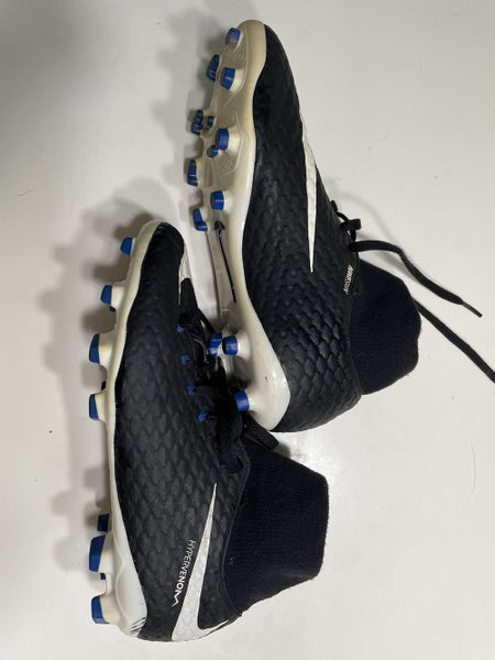 Black Youth Molded Cleats Nike Hypervenom Cleats - Youth 5.5
