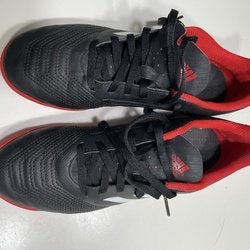 Adidas Predator Indoor Soccer Shoes - Youth size 6