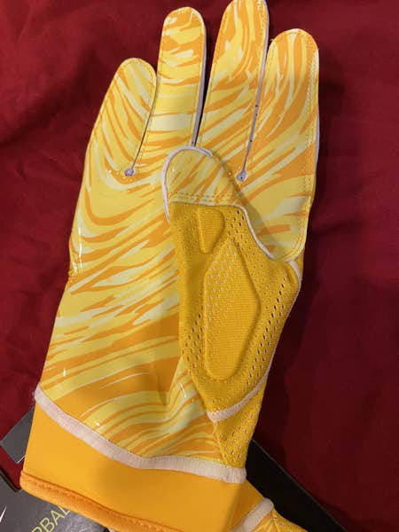 Nike NFL SUPERBAD D 4 ユニバーシティゴールド NFL Nike Yellow / Gold Superbad XXL Football Gloves - NEW