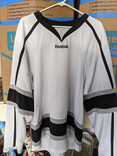 Uncrested Kings White Sr XL Jersey