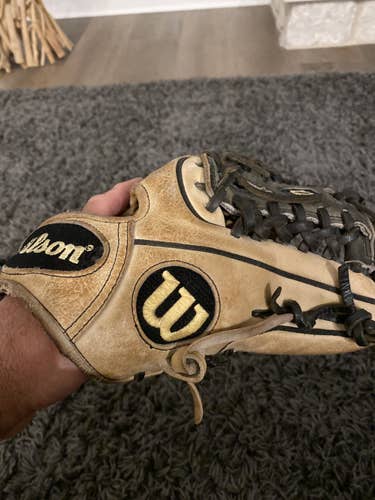 Wilson A2000 Baseball Glove