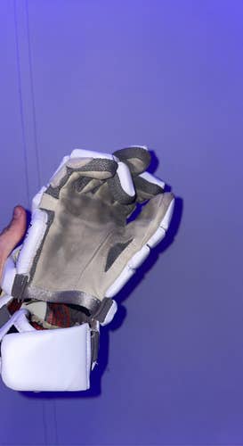 White Used Player's Warrior  Burn Lacrosse Gloves