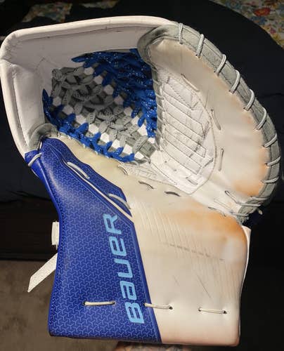 Bauer Supreme Ultrasonic Catcher