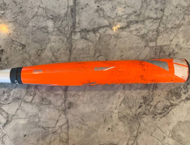 Used 2015 Composite (-11) 19 oz 30" Mako Bat