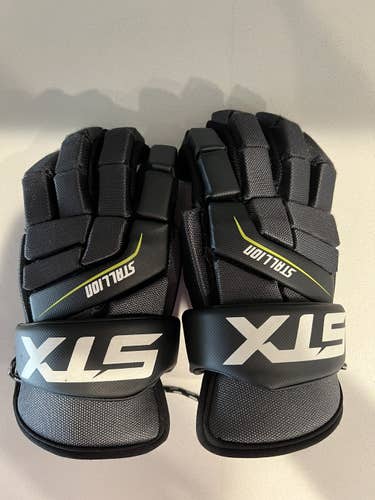 STX Youth Medium Lacrosse Gloves