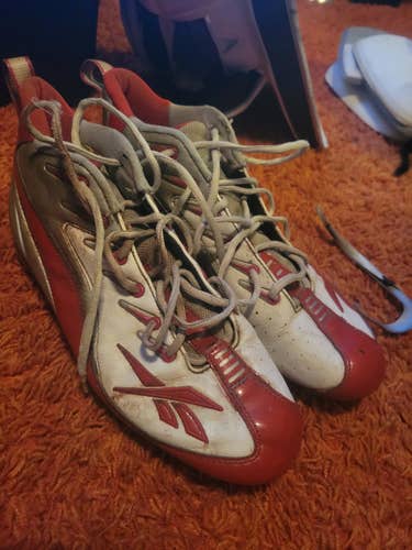 RBK Molded Cleats size 10.5