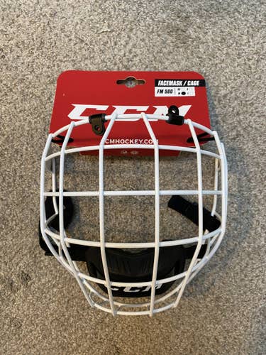 New Medium CCM Full Cage FM580