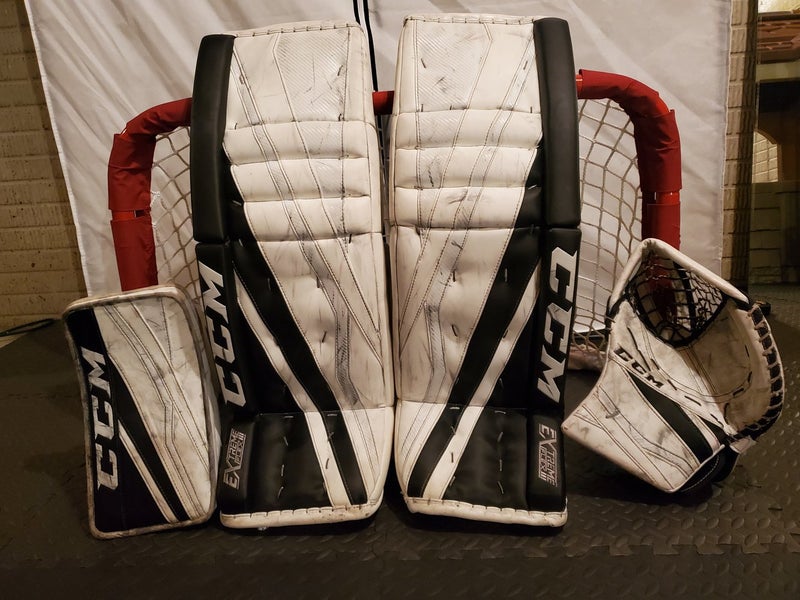 White Used Senior 34" +1 CCM Regular Extreme Flex III Goalie Full Set Pro Stock