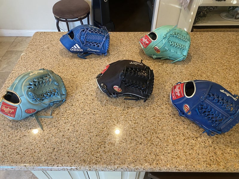Marcus Stroman model gloves and game used glove !! NO LOWBALLERS