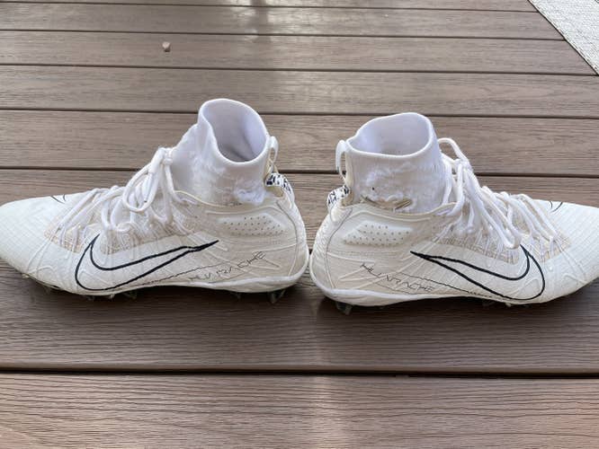White Adult Used Men's Size 13 (Women's 14) Molded Cleats Nike High Top Huarache 7 Elite
