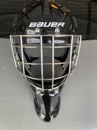 Black Used Bauer 940x Goalie Mask