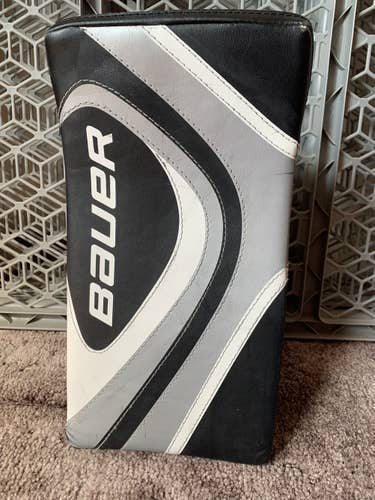 Black Junior Used Bauer Regular Vapor X40