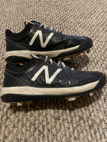 Black Youth Molded Cleats Low Cut 4040v5