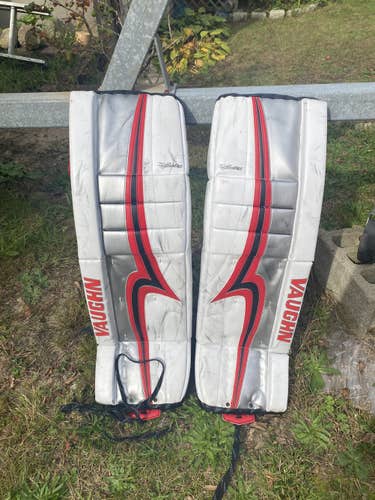 Vaughn Goalie Leg Pads Pro V Elite 35 +2
