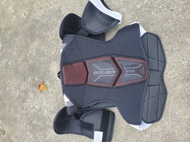 Used Senior Extra Large Bauer NSX Shoulder Pads