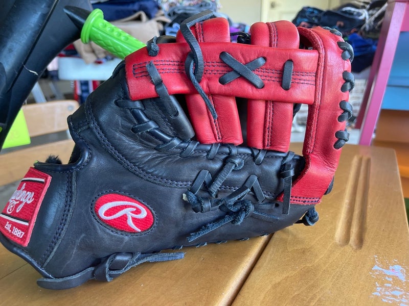 Rawlings first base glove