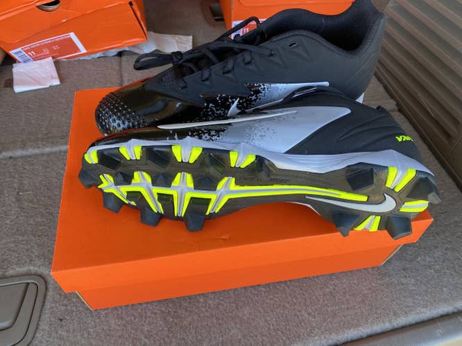 Black Nike Vapor New Adult Men's Size Men's 10.5 (W 11.5) Molded Cleats Nike Low Cut
