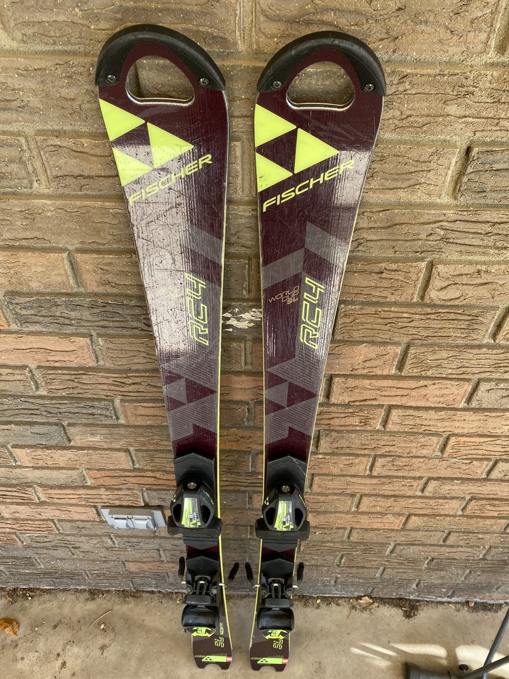 Fischer RC4 World Cup SL Skis 135cm | SidelineSwap | Buy and Sell