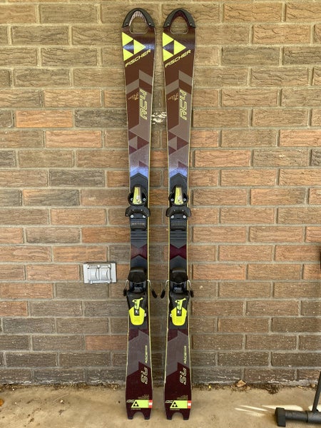 Fischer RC4 World Cup SL Skis 135cm | SidelineSwap | Buy and Sell