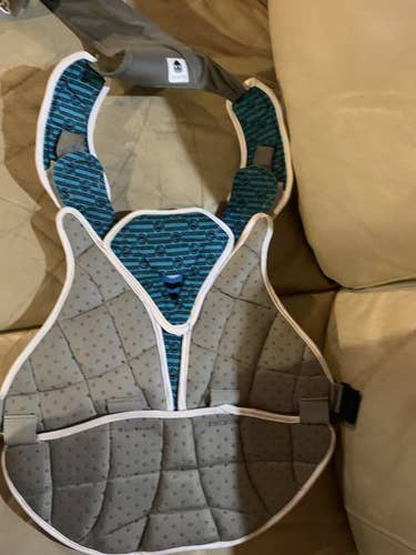 Silver Used Medium Maverik Chest Protector
